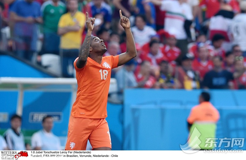 2014巴西世界杯小组赛B组:荷兰2-0智利