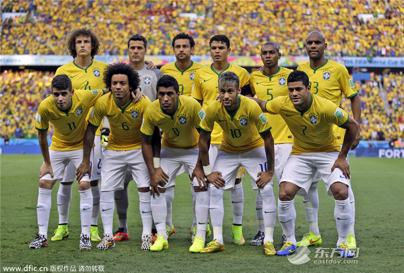 世界杯四分之一决赛:上半场 巴西1-0哥伦比亚