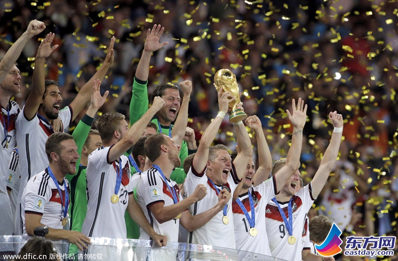 巴西世界杯决赛:德国第四次捧起大力神杯