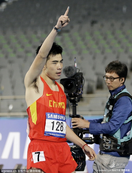 2014仁川亚运会男子110米栏决赛:谢文骏夺冠