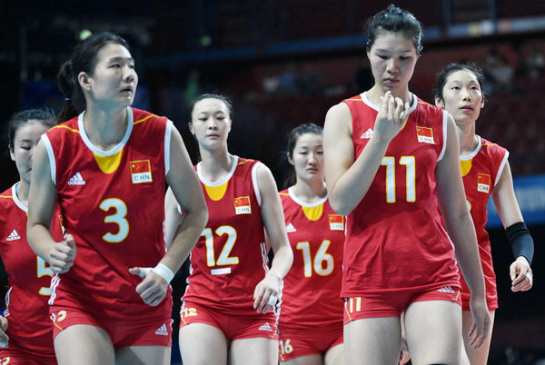女排世锦赛中国遭巴西3:0横扫六强赛无缘开门