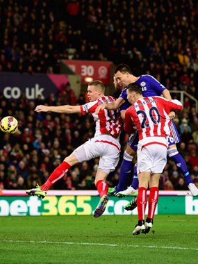 Ӣ�����ж���2-0��������