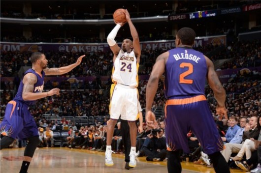 �Ʊ�:��һ������Ҷ���Թ̫�����ز�������ǿ��