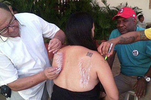 ױŮӱ2500뿹鶷ţ(ͼ)