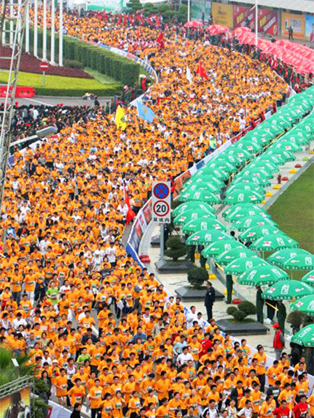 2014йԽԽܲ ۻƳ4000Ȧ