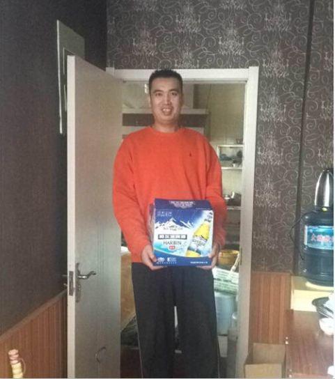 唏嘘!前CBA球员现端盘子 曾对广东一战成名-C