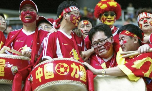球迷点赞足改:泪流满面 中国足球春天在招手-球