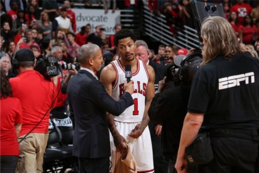 罗斯:感激队友帮助配合 吉米:他找回了比赛感觉