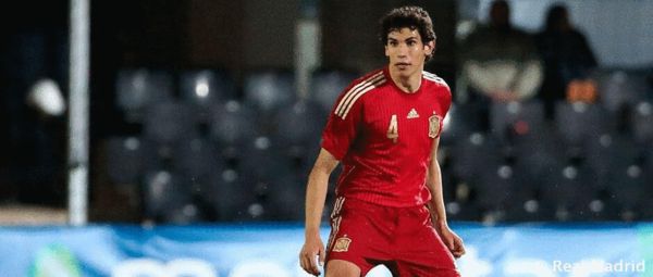 皇马宣布500万签下新星后卫 将回租至萨拉戈萨