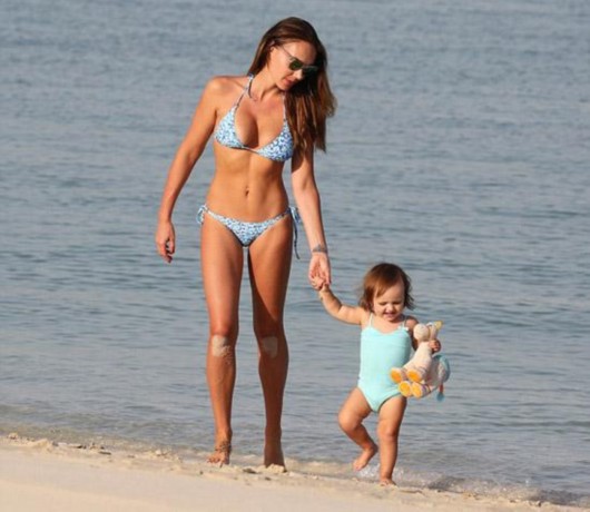 �����������Ȼ������ű���Ů��������