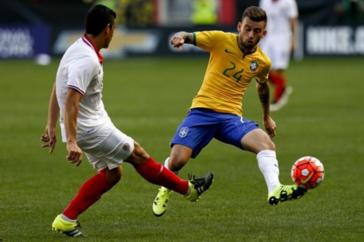 ��үǩ�������˻��չ ���ڽǺ������������