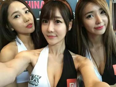 ROAD FC����Ů����