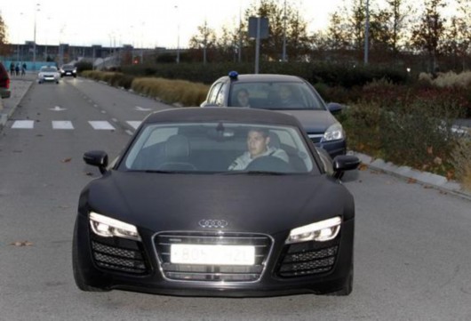 J�޳�����