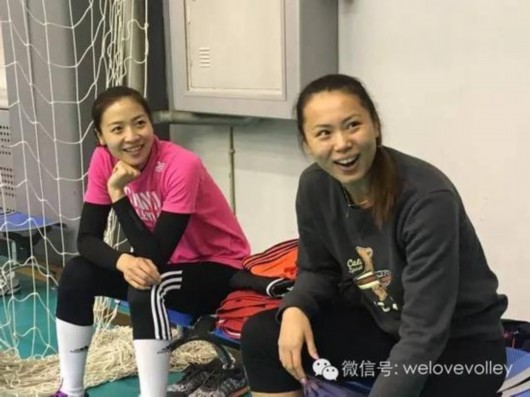 郎平率9名队员开启首堂训练课 徐云丽杨方旭缺