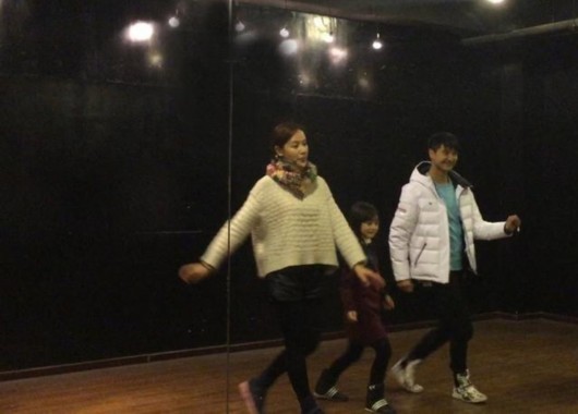 ������������������赸 �Գ��Լ�����������