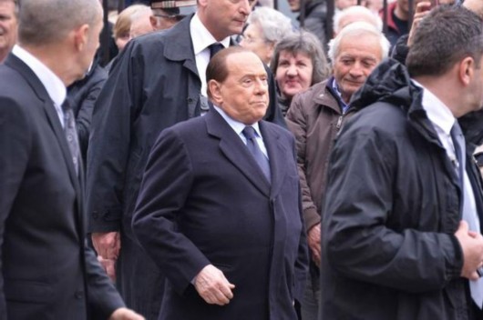 众名宿出席老马尔蒂尼葬礼 老贝加总现身悼念