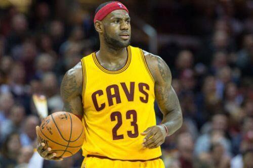 詹皇:不确定是否停用推特 科比库里给我激励