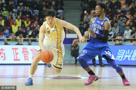 青岛男篮签下浙江潜力新星 其曾被称为张书豪