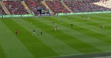 GIF-³�����߽�Χ��ײ������ С��Ϊŷ�ޱ�ƴ��