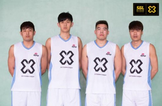 ���˻ƽ�������ɳվ�ھ�С������