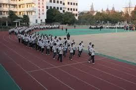 ��ѧ���;������30�� ����������ѧ������