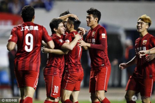 武磊:100球的感觉是辛苦 未来要破尽16强大门