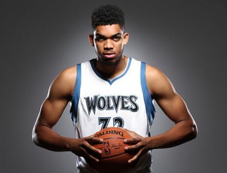 ESPN:唐斯是詹皇后最强新秀 战力胜过浓眉哥