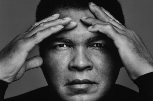 众星悼念拳王阿里 微笑刺客:他是最伟大运动员