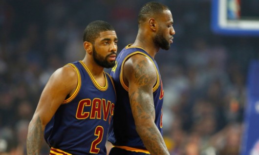 拼小个?勒布朗改打大前锋 卢:好好利用错位得分