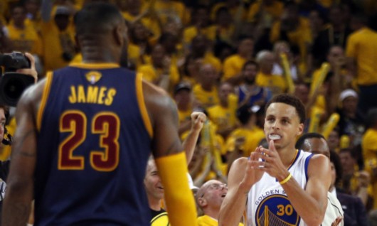 拼小个?勒布朗改打大前锋 卢:好好利用错位得分