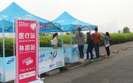 �����ɱ������벹Һ ��ˮʱ������඼�н���