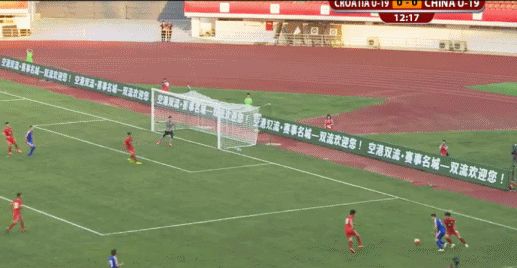 熊猫杯-高华泽任意球中横梁 U19国青0-3克罗地