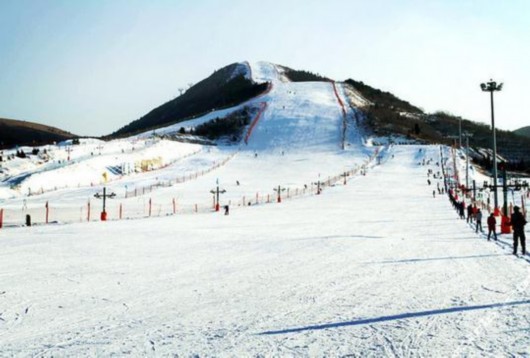 "中国雪场三十强"评选候选--北京渔阳国际滑雪场