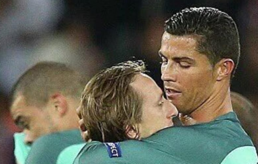 C����ǰӵ����ο