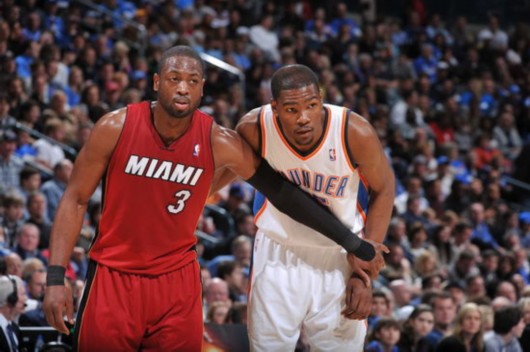 �Ȼ�촬���밢������ս ����˭��?7��7�ռ�����