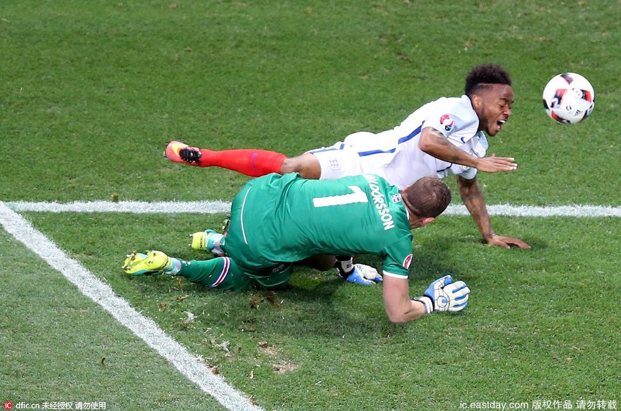 欧洲杯-三狮军团1比2爆冷负于冰岛 哈特黄油手