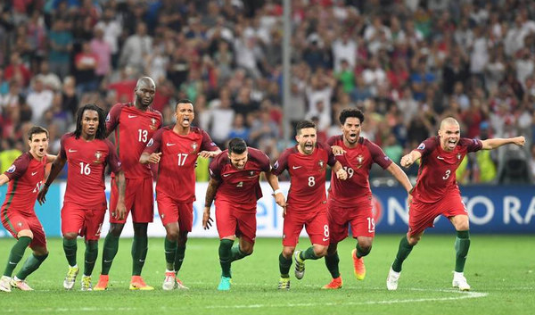 2022世界杯葡萄牙对韩国_2022世界杯预选赛葡萄牙赛程_2022世界杯葡萄牙有望夺冠