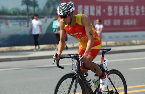 艰难获得奥运会资格 中国铁人期待里约突破