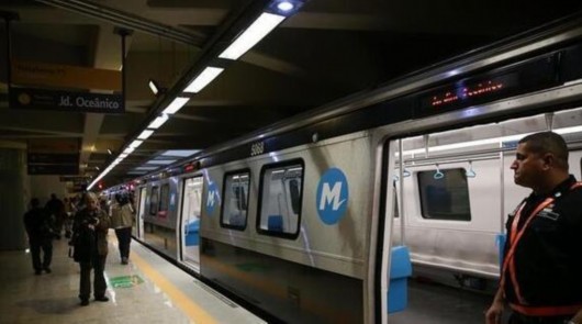 �̵���Լ���˵ġ��й����족 �������ˣ��ܽ���