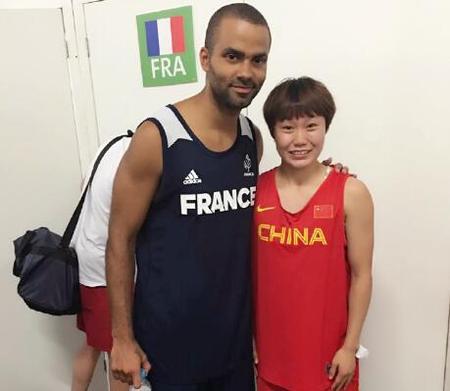 �й�Ů��������μӿ�Ļʽ С����ӰNBA����