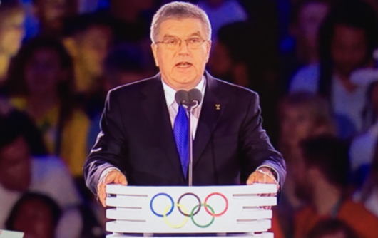 ��ί����ϯ�ͺ��´�