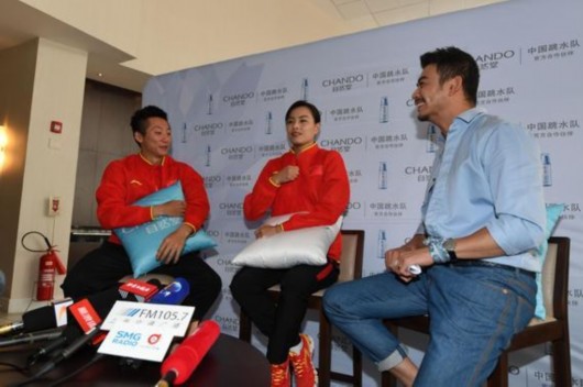 ��Ծ������ϼ��С������̸����