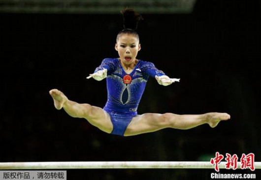 里约奥运高低杠决赛:穆斯塔芬娜蝉联 商春松第