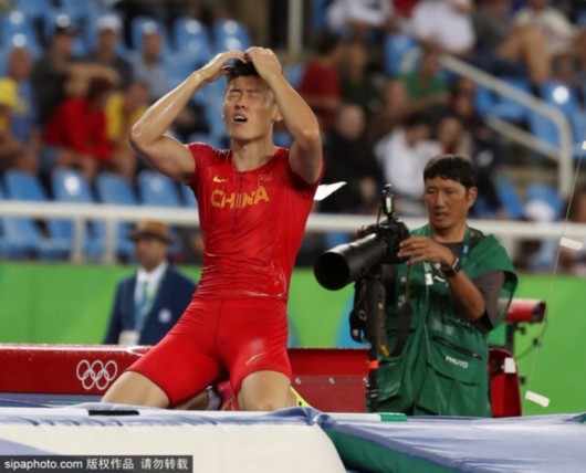 Ѧ�����ź���ͷ