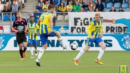 荷乙提醒:近4次交手FC埃因霍温取得4连胜