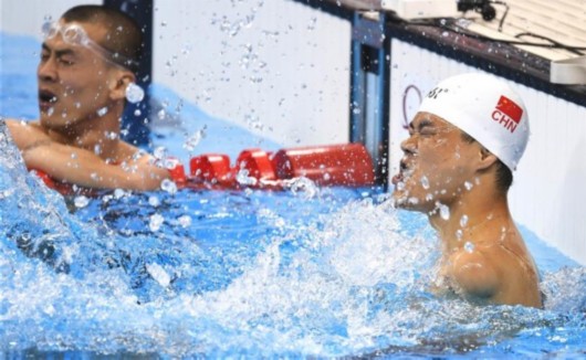 郑涛打破S6级男子100米仰泳世界纪录