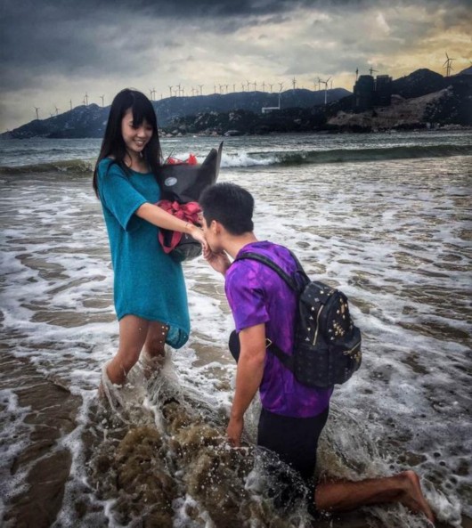 言而有信双十迎喜讯 苏炳添跟女友求婚领证