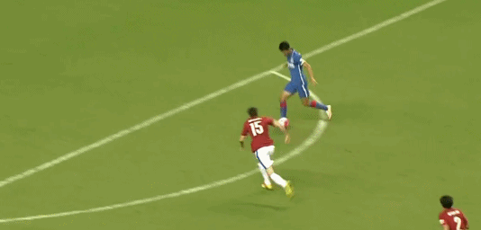 gif-吕征造点莫雷诺主罚命中 申花暂2-1建业