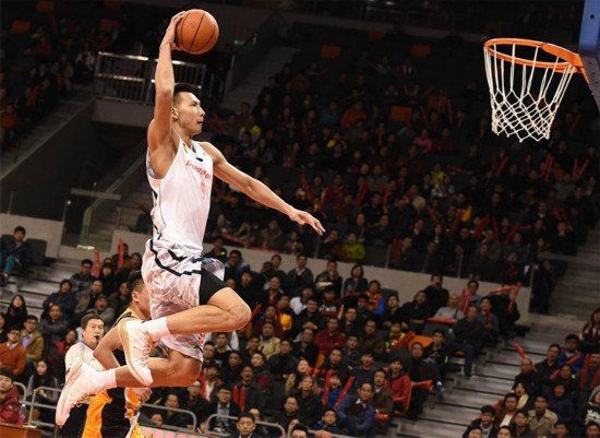 CBA新赛季今晚开打 这样的哔哩哔哩篮球队你