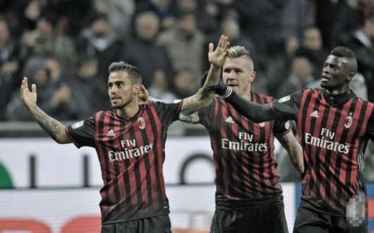 ������ף����